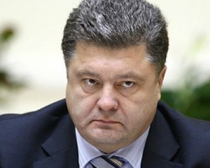 Порошенко пообещал вывести госзакупки из тени