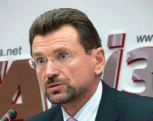 Банкиры пожаловались Януковичу на Арбузова: Риск девальвации усиливается