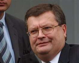 Грищенко возмущают двойные стандарты Евросоюза