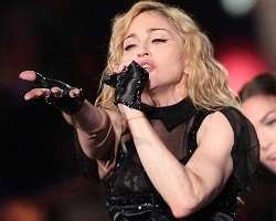 Мадонну звинуватили в пропаганді наркотиків