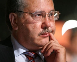 Гриценко призывает Кличко к объединению: "Мы эту власть как обезьяна газету порвем"