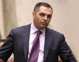 У президента передбачають, що сьогодні вночі у країні з'явиться новий КПК