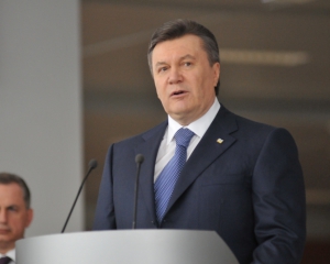 Українські аеропорти перевиконали план - Янукович