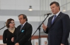 Янукович во Львове хвастался и мешал людям