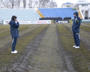 &quot;Таврія&quot; та &quot;Металург&quot; зіграють 24 квітня