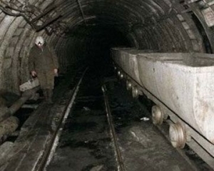У донецькій шахті розчавило гірника