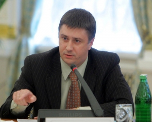 Кириленко: власть хочет показать, что в Украине не может быть своей церкви
