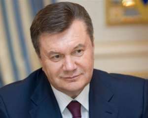 Янукович заробив 750 тисяч, 14,5 млн тримає в банку - декларація про доходи