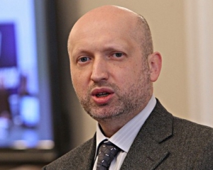 Турчинов советует харьковскому судье закрыть дело против Тимошенко