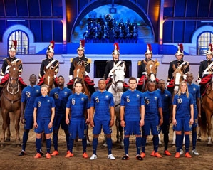 Збірна Франції з кіннотою представила нову форму на Євро-2012
