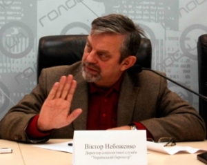 У Азарова есть свой "шкурный интерес" - политолог