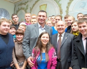 &quot;Молодежь больше хочет голосовать за партию Кличко&quot; - Мищенко