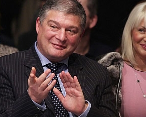 Воронин пошил Евгению Червоненко фрак за одну ночь