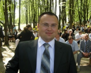 В селе Януковича цыганам запретили идти на кладбище