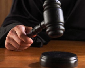 Колишнього міліціонера посадили на 11 років за зґвалтування, розбій і шахрайство
