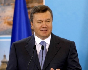 Янукович розповів, як треба стабілізувати економічну ситуацію