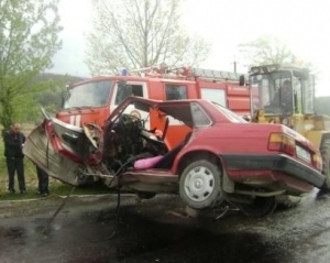 Закарпатська прокуратура вигороджує свого співробітника, який в ДТП убив двох людей?