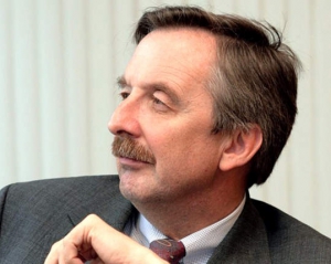 Посол Німеччини про побиття Тимошенко: Влада має розібратися. Ми не дозволимо тримати нас за дурнів