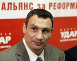 Кличко обещает не бить депутатов в парламенте и отменит Харьковские соглашения