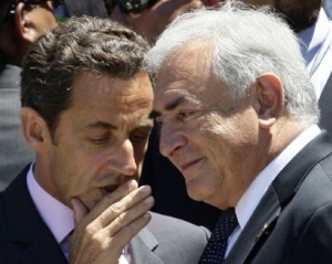 Саркозі не на жарт розлютився на Стросс-Кана і порадив йому замовкнути