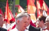 Симоненко повел колонну коммунистов по Крещатику
