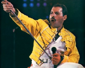 Музыканты Queen не будут&quot;воскрешать&quot; Фредди Меркьюри