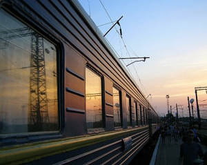 "Укрзалізниця" з кінця травня вводить новий графік руху поїздів