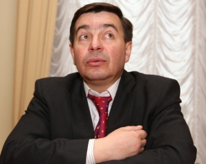 "Януковича вынесут вперед ногами из "Межгорья"- нардеп
