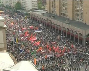 25 тыс. оппозиционеров в Москве вышли протестовать против Путина