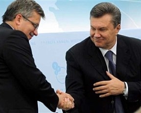 Коморовский хочет, чтобы Украина декриминализировала статьи Тимошенко