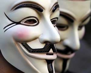 Anonymous &quot;завалили&quot; сайт российского президента