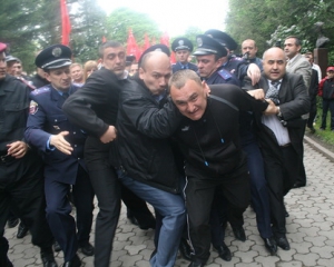 Избитые в Тернополе "свободовцы" хотят добиться наказания для милиционеров