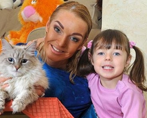 Волочкова хочет сделать из своей дочери певицу