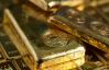 Ціни на золото і срібло впали, довіра до долара зростає