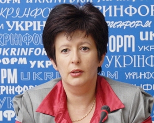 Лутковская пообещала посетить Тимошенко и Луценко