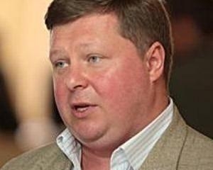 У Чикаго Януковича попросять і далі "вповзати" в НАТО - комуніст