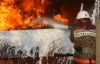 В Киеве на Шулявке крупный пожар, горят склады секонд-хенда