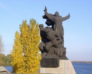 У комітетах ВР "гуляє" проект щодо збереження радянських воєнних назв вулиць