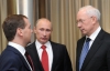 Азаров пригласил Путина и Медведева на сало