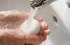 Під час Євро-2012 інфекціоністи рекомендують частіше мити руки і кип'ятити воду 