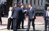 Янукович под солнцем и улыбающиеся снайперы - в Киеве открыли Олимпийский дом