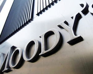 Moody&#039;s понизило рейтинги трем крупным украинским банкам