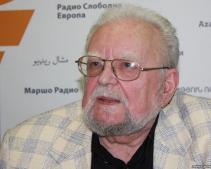 Мета "мовного" закону — загострити ситуацію так, щоб можна було вводити надзвичайний стан — Попович