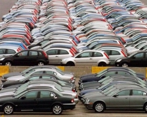 Евросоюз выступил против введения Украиной пошлин на импорт автомобилей