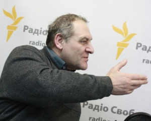 Правозахисник розповів, як у Криму людей калічать через "не ту мову"