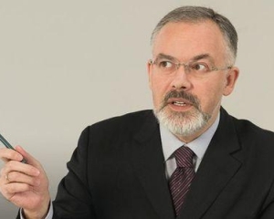 Табачник запевнив, що в Україні стало більше дитсадків