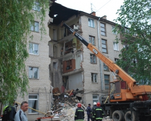 Будинок у Луцьку провалився через магазин меблів - мешканці