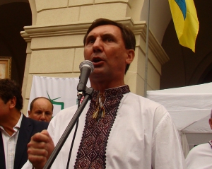 В "Нашей Украине" объяснили, для чего Партия регионов разыгрывает карту русского языка