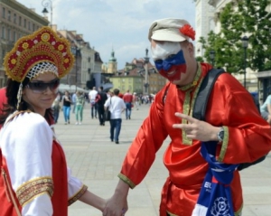 Після бійок у Варшаві росіяни бояться показувати, що вони росіяни