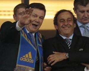Янукович збирається у Донецьк - уболівати за українську збірну